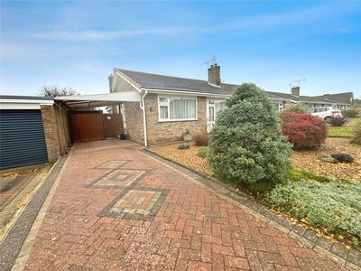 Broadfield Road, 3 bedroom Semi Detached Bungalow for sale, £400,000