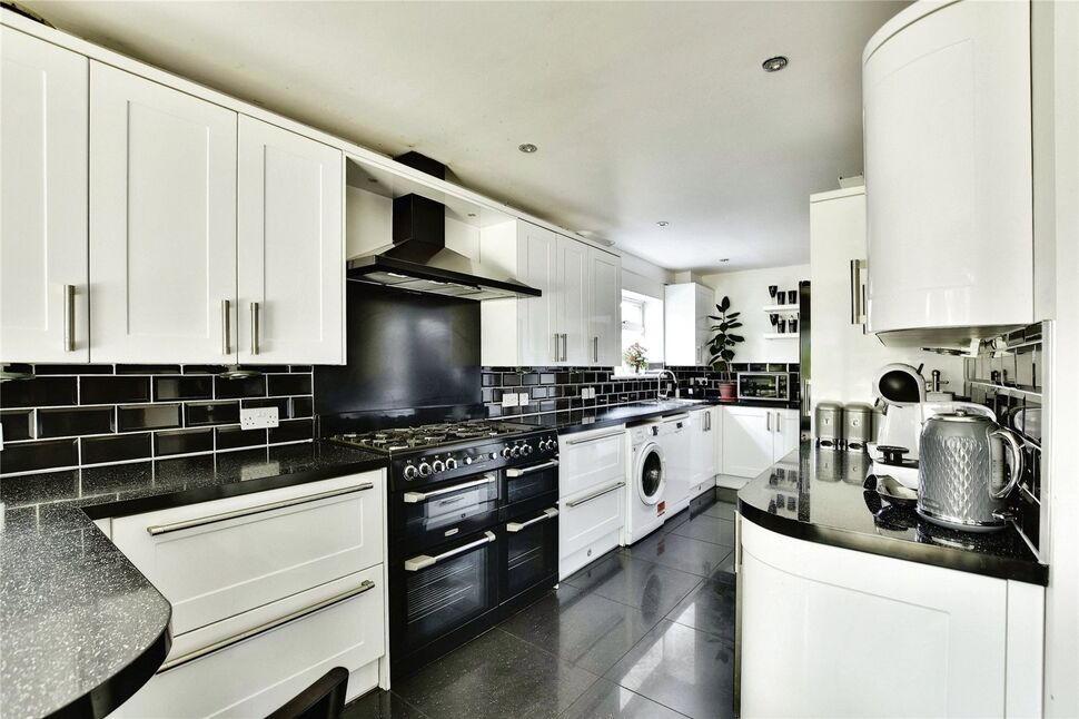 Main image of 5 bedroom Semi Detached House for sale, Sycamore Drive, Aylesford, Kent, ME20