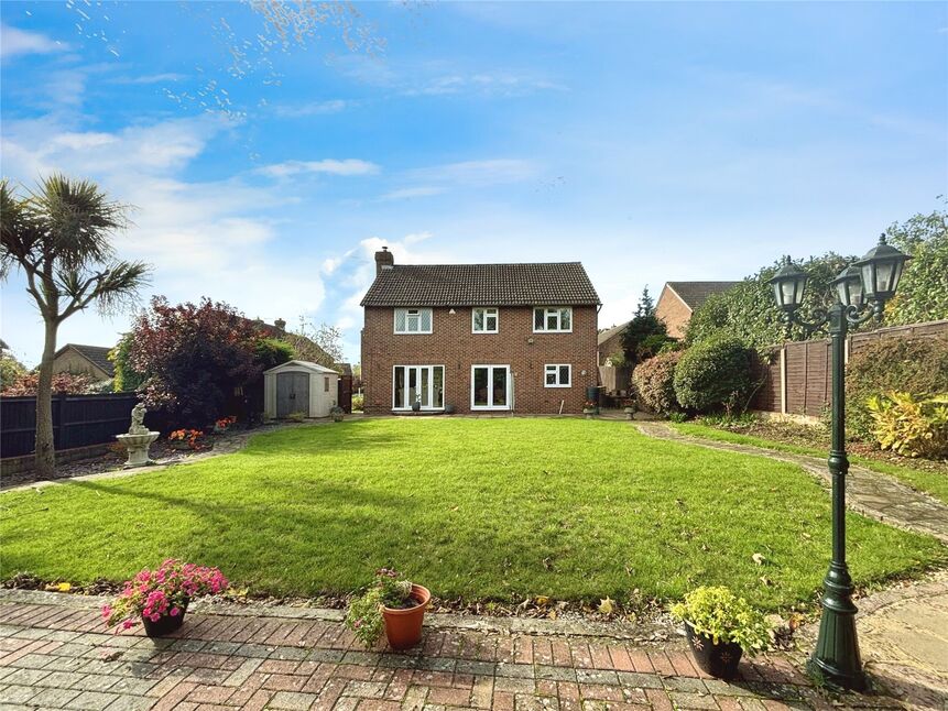 Main image of 4 bedroom Detached House for sale, Whitchurch Close, Maidstone, Kent, ME16