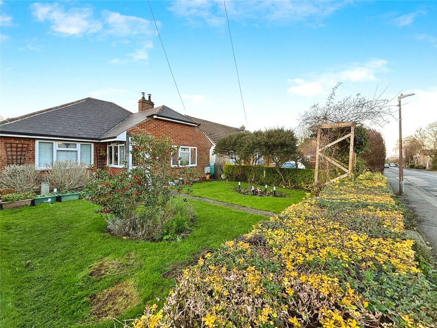 Main image of 2 bedroom Detached Bungalow for sale, Westerhill Road, Coxheath, Kent, ME17