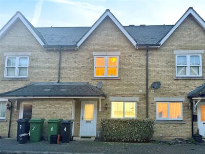 Parsley Way, 2 bedroom Mid Terrace House to rent, £1,500 pcm