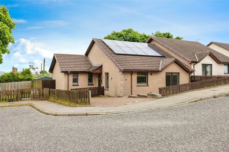 3 bedroom Semi Detached Bungalow for sale