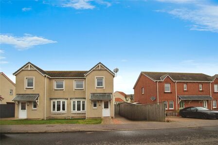 Dunlin Crescent, 3 bedroom Semi Detached House to rent, £1,100 pcm