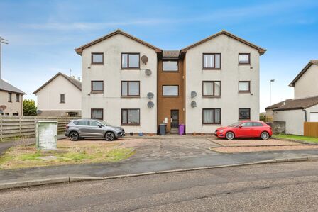 The Maltings, 2 bedroom  Flat for sale, £70,000