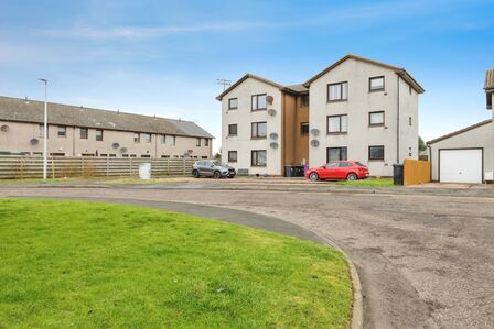 The Maltings, 2 bedroom  Flat for sale, £75,000