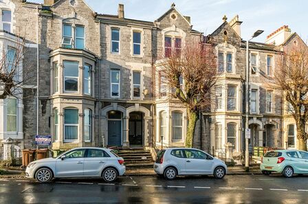 Sutherland Road, 4 bedroom  Flat to rent, £1,200 pcm