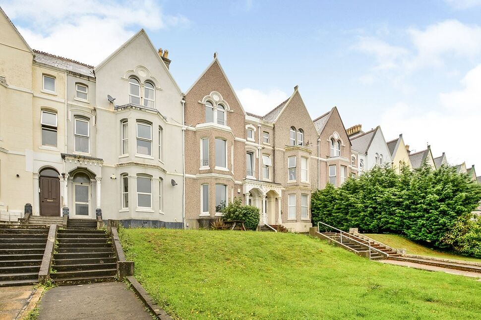 Main image of 2 bedroom  Flat to rent, Connaught Avenue, Plymouth, PL4