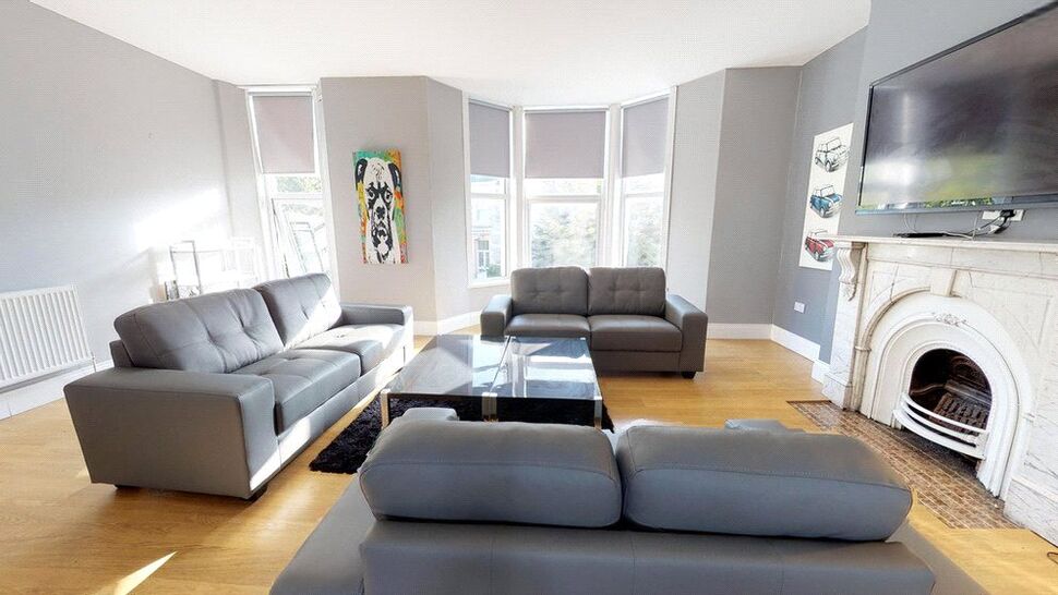 Main image of 10 bedroom  Room to rent, Sutherland Road, Plymouth, Devon, PL4