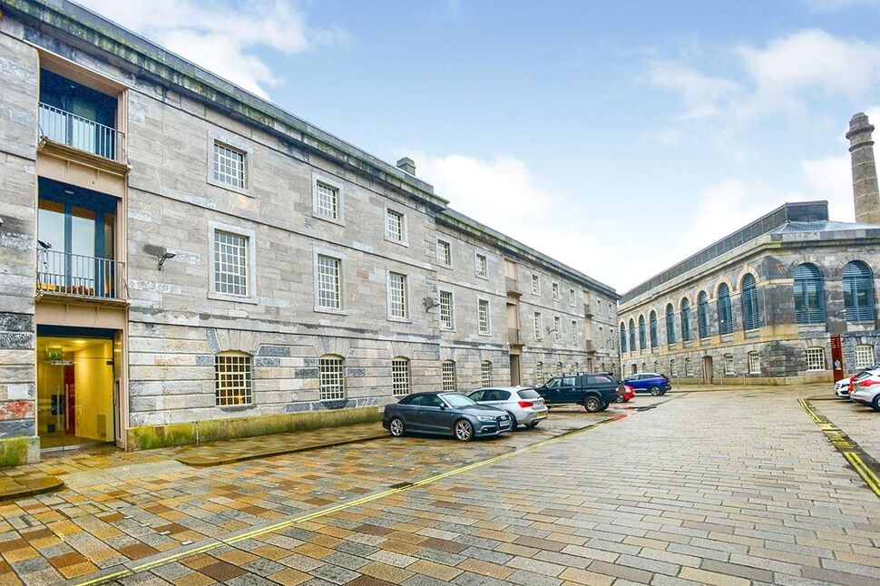 Main image of 1 bedroom  Flat for sale, Royal William Yard, Plymouth, Devon, PL1