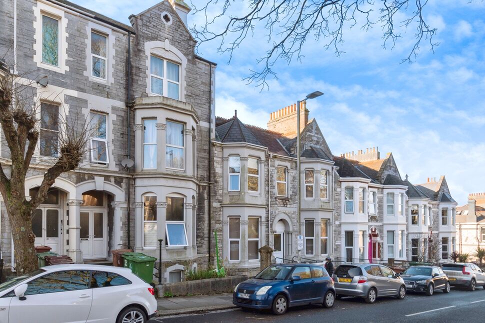 Main image of 11 bedroom Mid Terrace House for sale, Sutherland Road, Plymouth, Devon, PL4