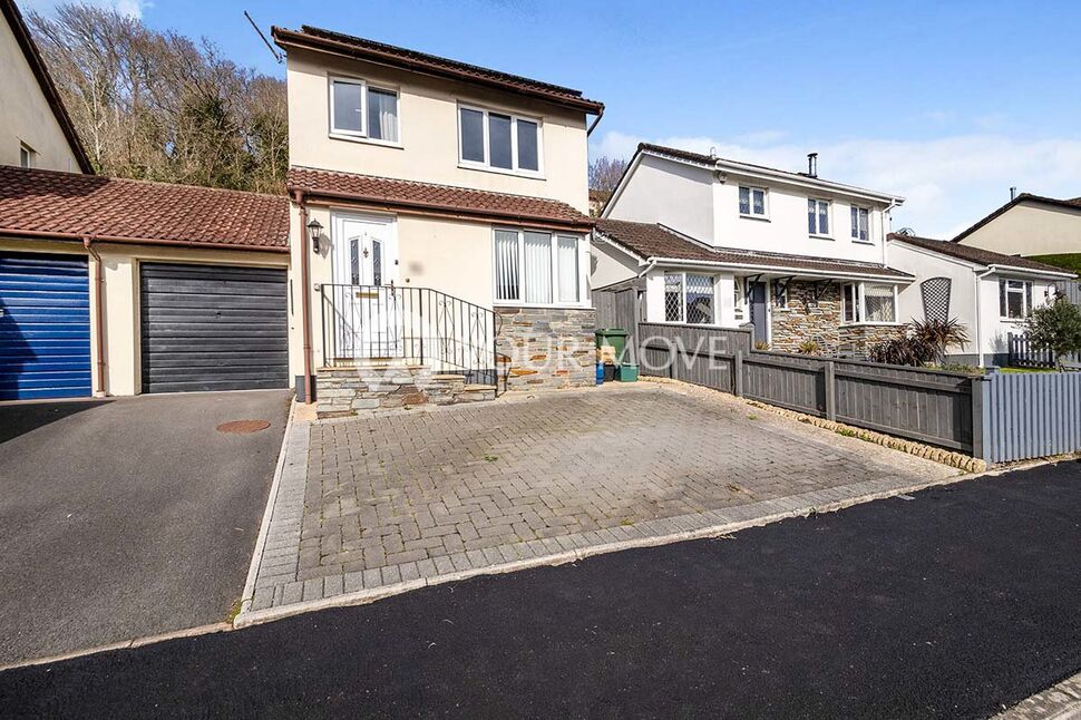 Main image of 3 bedroom Link Detached House for sale, Barton Drive, Newton Abbot, Devon, TQ12