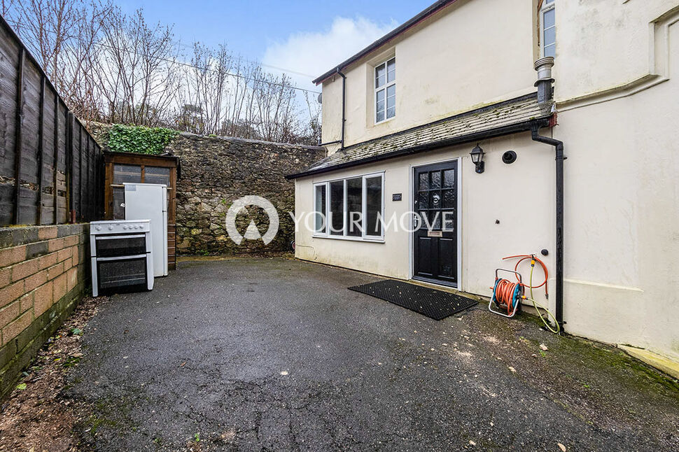 Main image of 1 bedroom Semi Detached House to rent, Totnes Road, Newton Abbot, Devon, TQ12