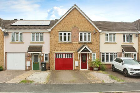 4 bedroom Mid Terrace House for sale