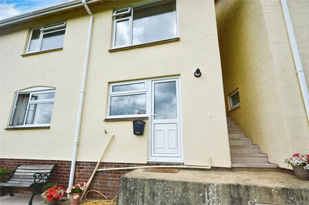 Blenheim Close, 1 bedroom  Flat to rent, £600 pcm