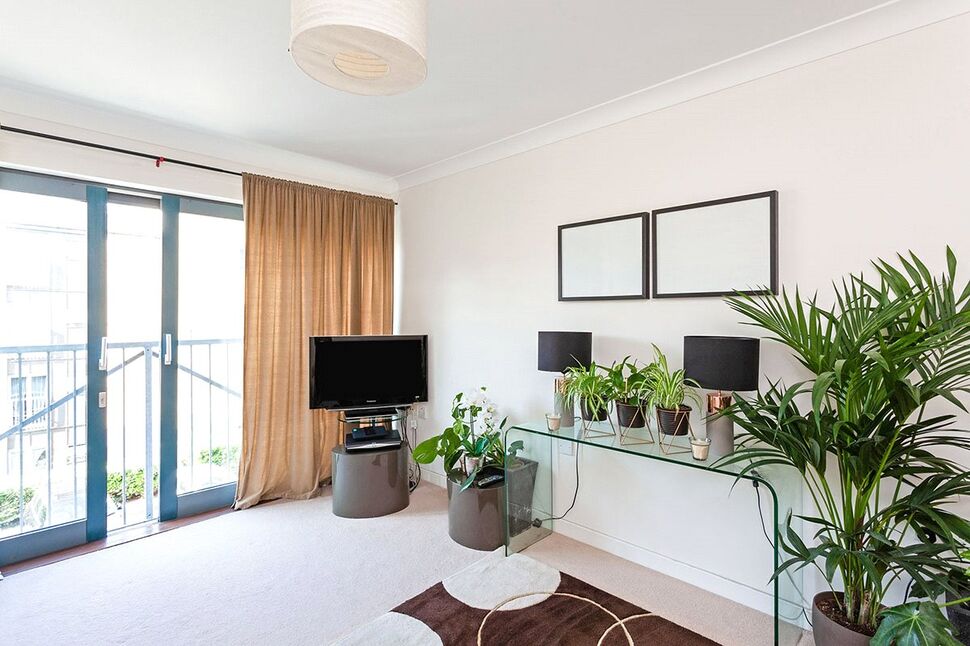 Main image of 2 bedroom  Flat for sale, Besson Street, London, SE14