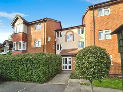 Sterling Gardens, 1 bedroom  Flat for sale, £275,000