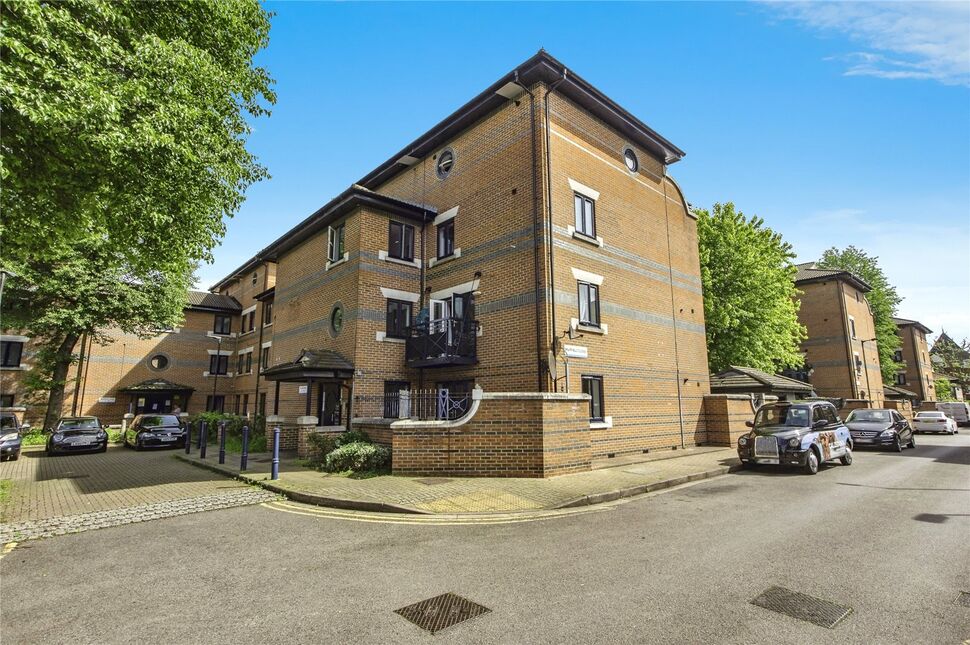 Main image of 2 bedroom  Flat for sale, Muirfield Close, London, SE16