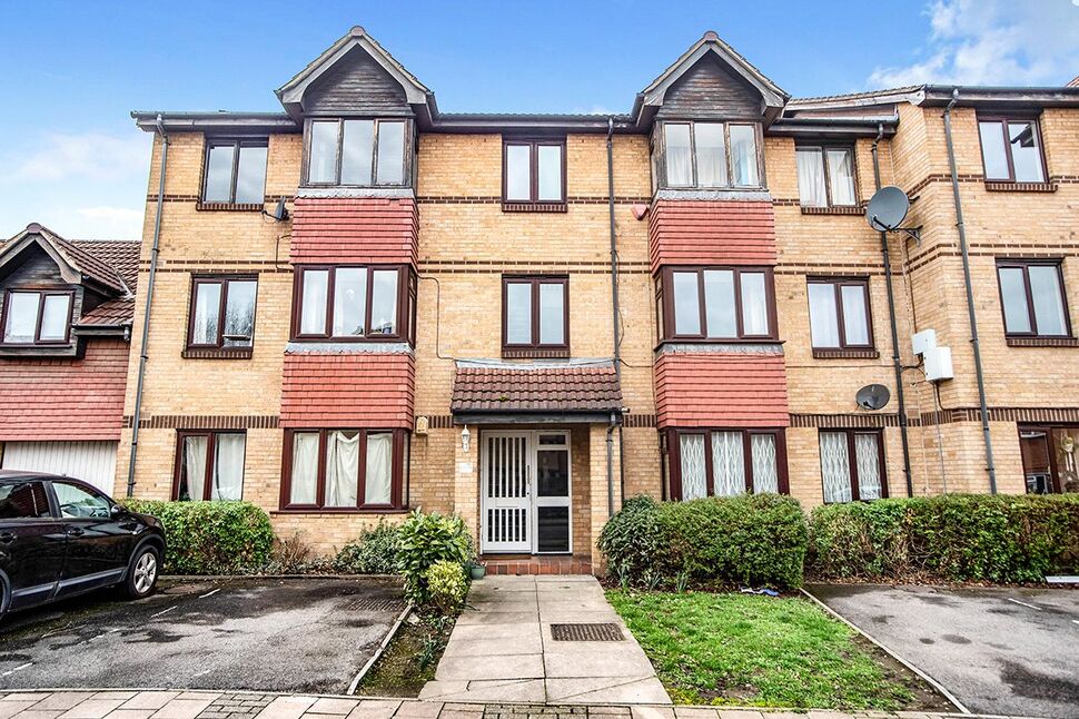 Main image of 2 bedroom  Flat for sale, Sterling Gardens, London, SE14