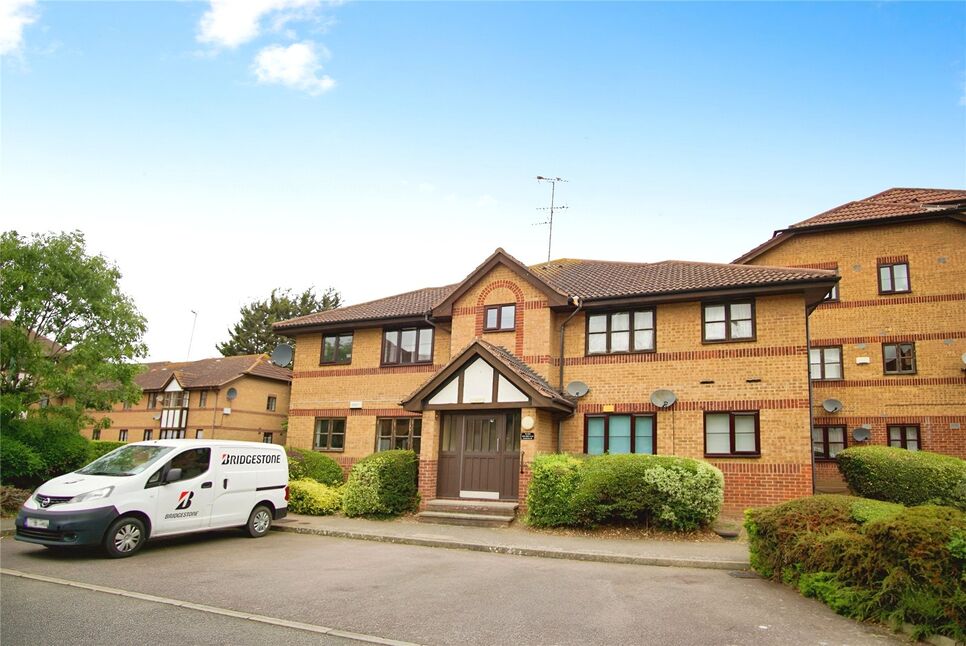 Main image of  Flat for sale, Frobisher Road, Erith, DA8