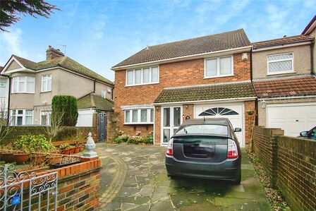 Erith Road, 4 bedroom Detached House to rent, £2,900 pcm