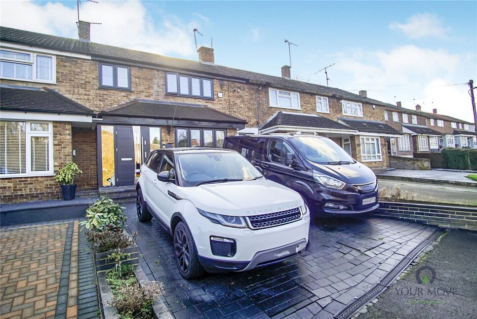 Main image of 3 bedroom Mid Terrace House for sale, Streamway, Belvedere, DA17