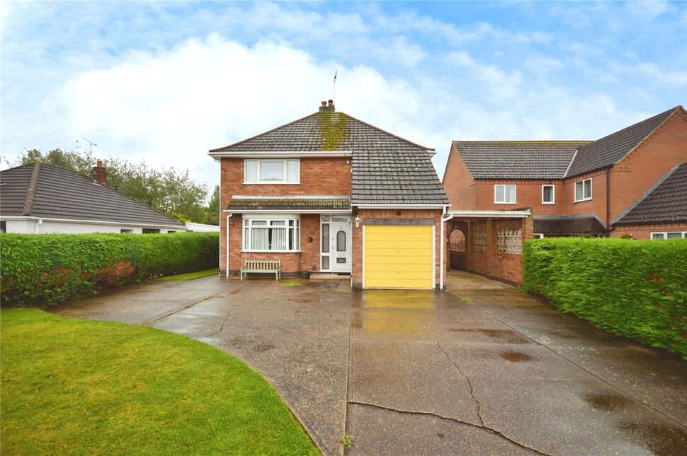 Main image of 3 bedroom Detached House for sale, Station Road, North Hykeham, Lincolnshire, LN6