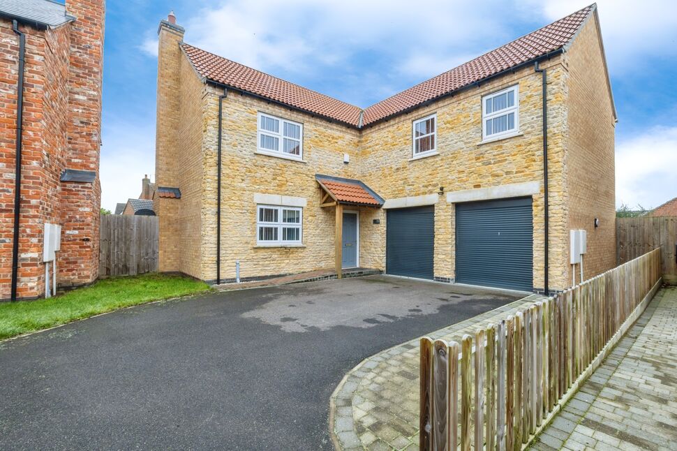 Main image of 4 bedroom Detached House for sale, Cleveland Avenue, North Hykeham, Lincolnshire, LN6