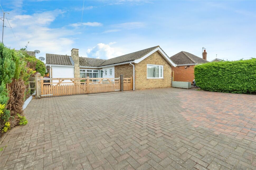 3 bedroom Detached Bungalow for sale