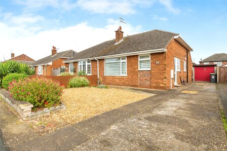 2 bedroom Semi Detached Bungalow for sale