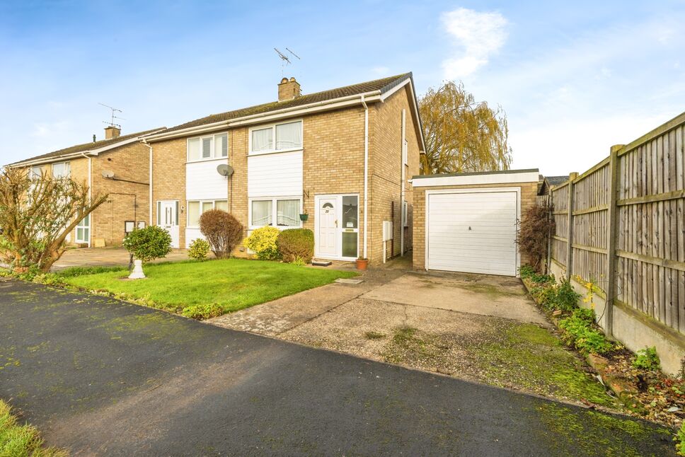 Main image of 3 bedroom Semi Detached House for sale, Bangor Close, Lincoln, Lincolnshire, LN5