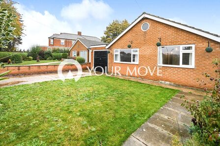 Hilltop Close, 2 bedroom Detached Bungalow to rent, £900 pcm