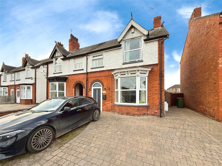 Main image of 3 bedroom Semi Detached House for sale, Hykeham Road, Lincoln, Lincolnshire, LN6