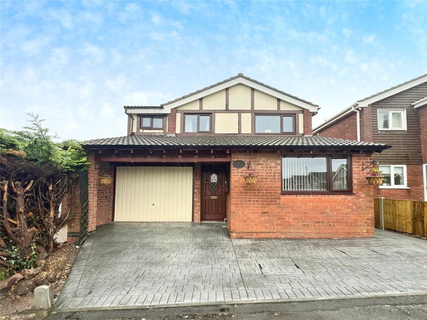 Main image of 4 bedroom Detached House for sale, Skelwith Rise, Nuneaton, Warwickshire, CV11