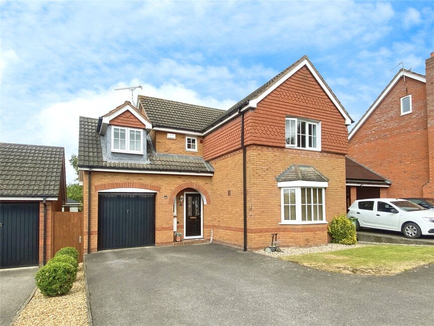 Main image of 4 bedroom Detached House for sale, Rockingham Drive, Nuneaton, Warwickshire, CV11