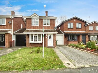 3 bedroom Link Detached House for sale