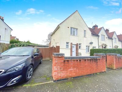 3 bedroom End Terrace House to rent