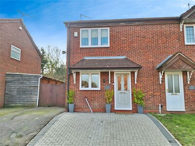 Beverley Avenue, 2 bedroom Semi Detached House for sale, £200,000