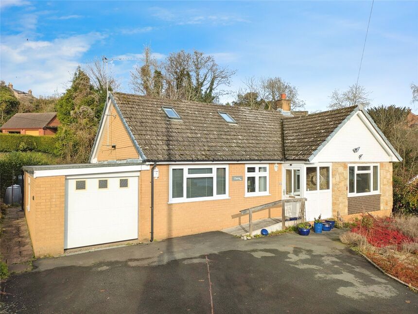 4 bedroom Detached Bungalow for sale