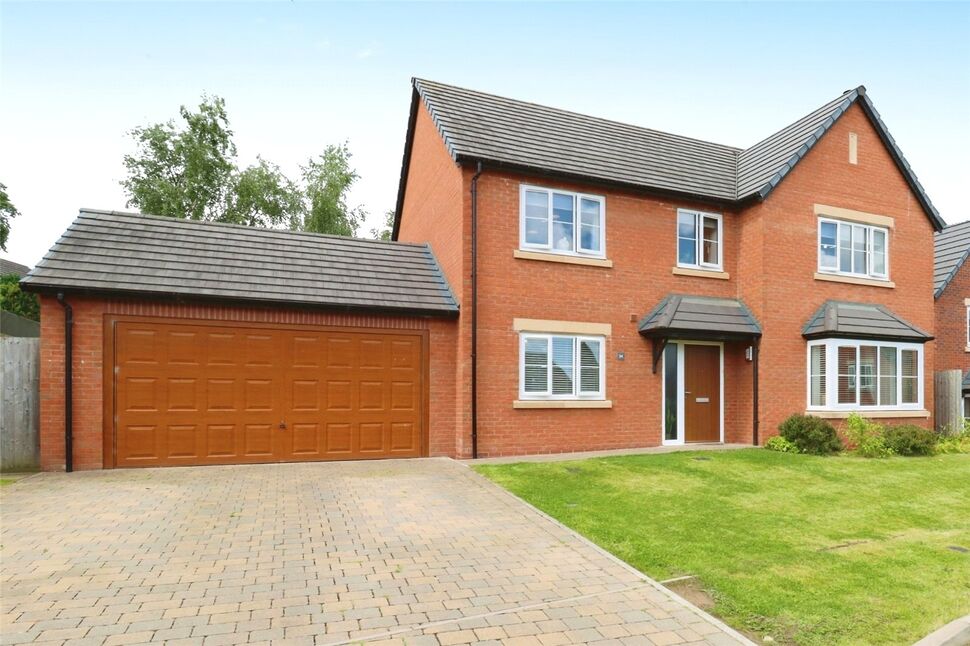 4 bedroom Detached House for sale