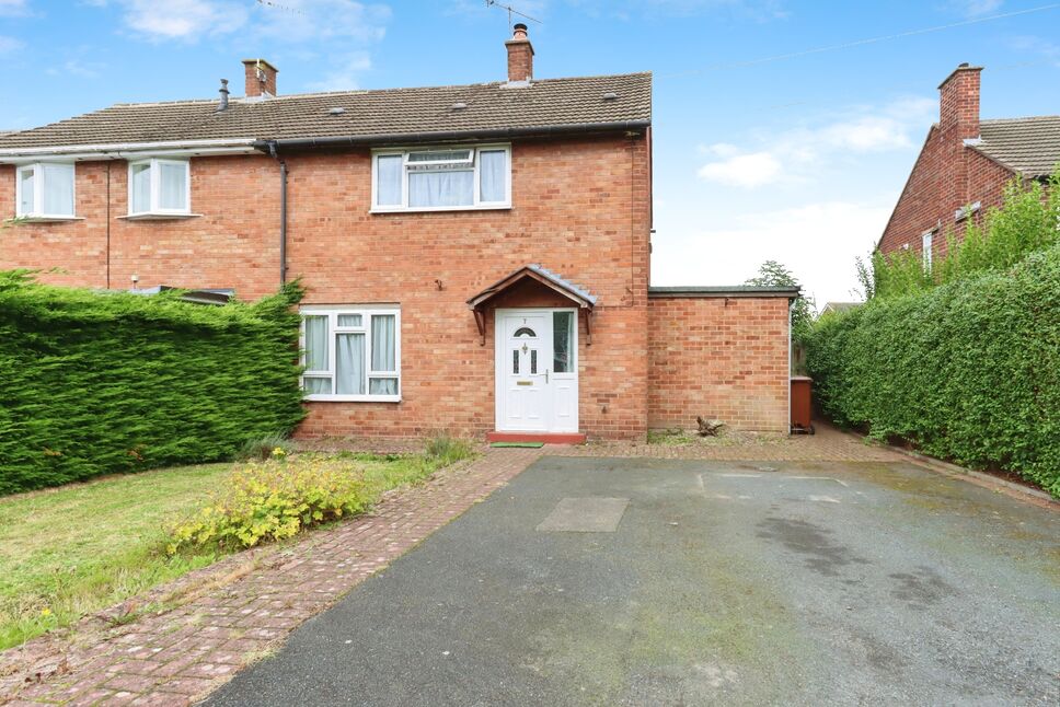 Main image of 2 bedroom End Terrace House for sale, Maple Avenue, Oswestry, Shropshire, SY11