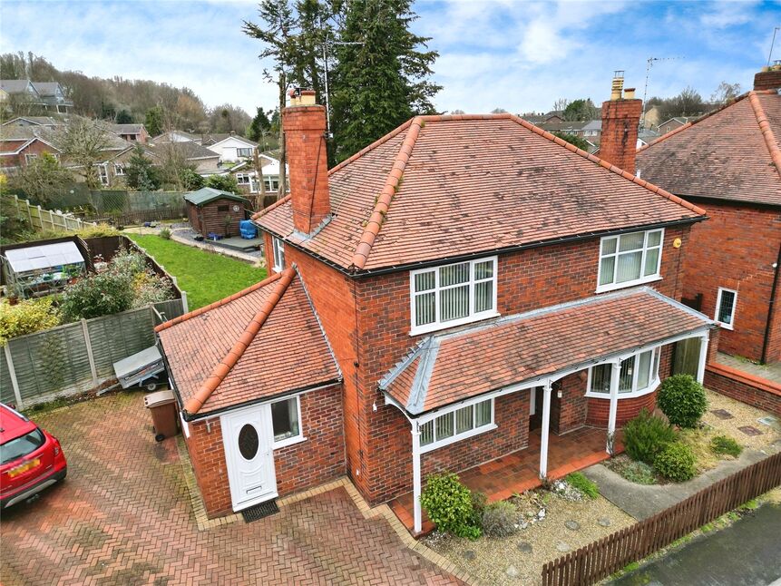 Main image of 4 bedroom Detached House for sale, Monkmoor Avenue, Oswestry, Shropshire, SY11