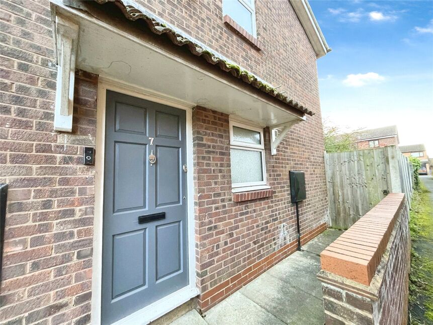 Main image of 1 bedroom  Flat for sale, Cunningham Road, Perton, Staffordshire, WV6