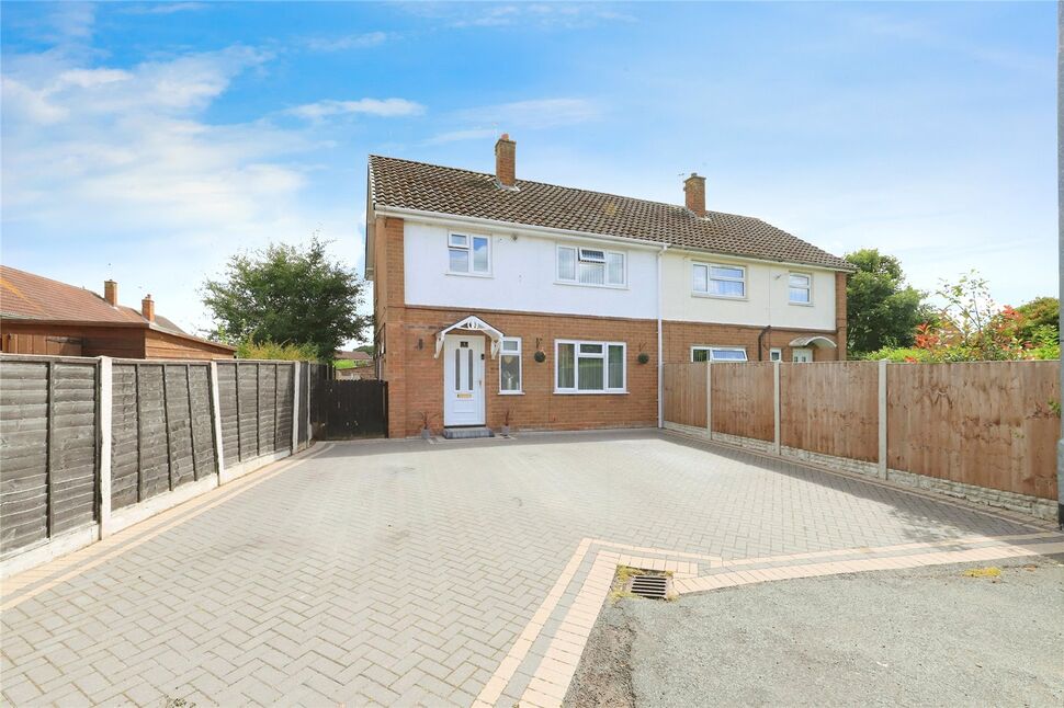 3 bedroom Semi Detached House for sale