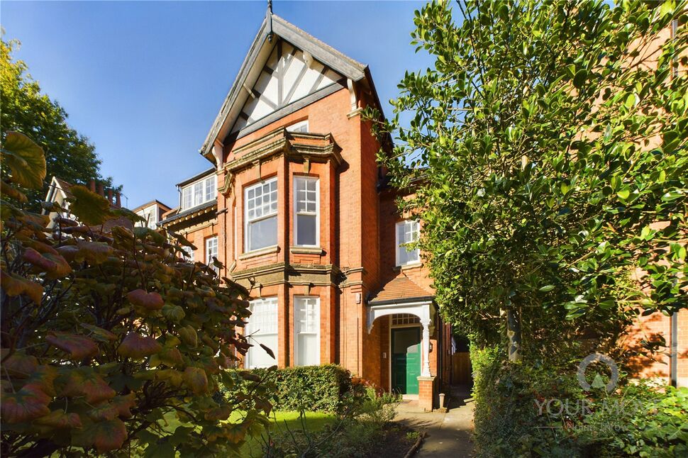 Main image of 1 bedroom  Flat for sale, Wellingborough Road, Abington, Northampton, NN1