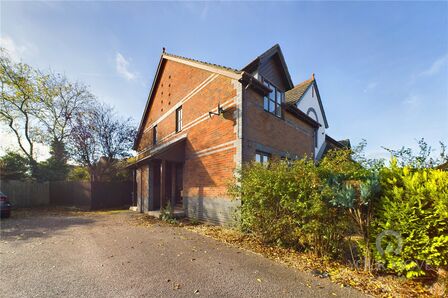 Monson Way, 2 bedroom Mid Terrace House to rent, £850 pcm