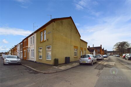 3 bedroom End Terrace House to rent