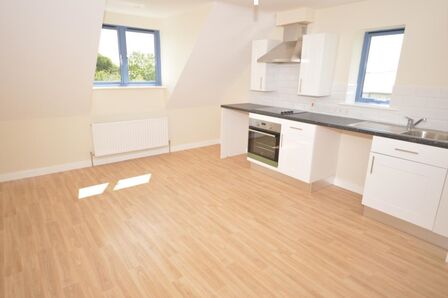 Weyhill Road,  Flat to rent, £775 pcm