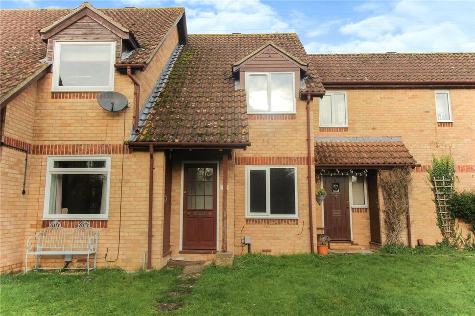 Main image of 2 bedroom Mid Terrace House for sale, Swallowfields, Andover, Hampshire, SP10