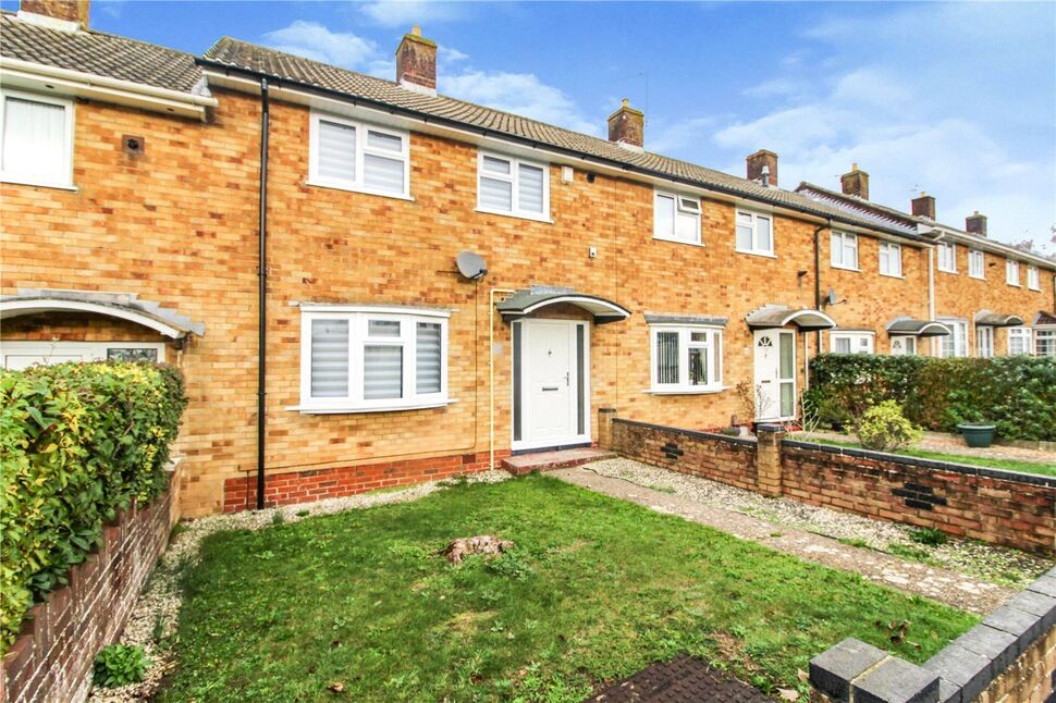 Main image of Mid Terrace House for sale, Pinkerton Road, Basingstoke, Hampshire, RG22