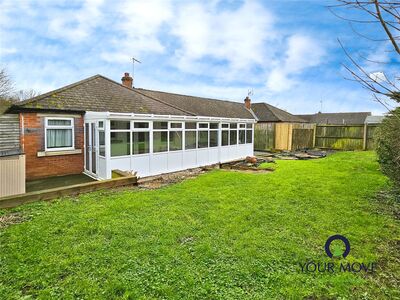 3 bedroom Link Detached Bungalow for sale